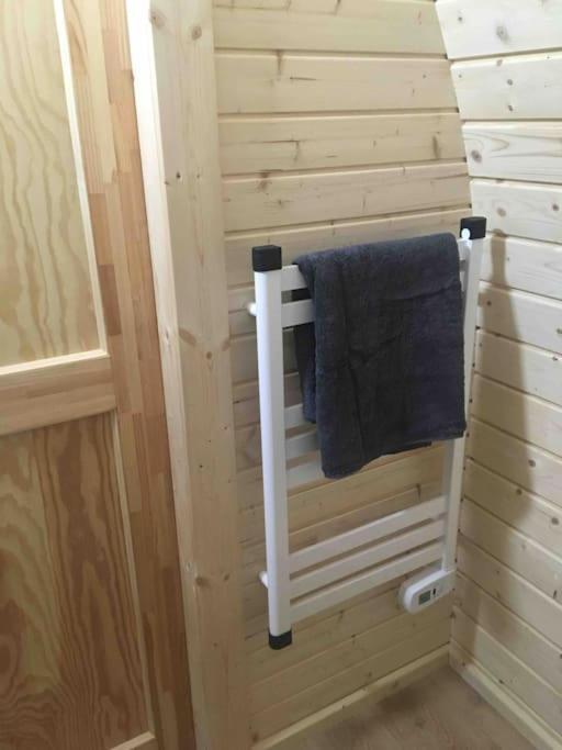 The Fox'S Den, Luxury Cosy Mini Lodge, Highlands North Ballachulish Ngoại thất bức ảnh